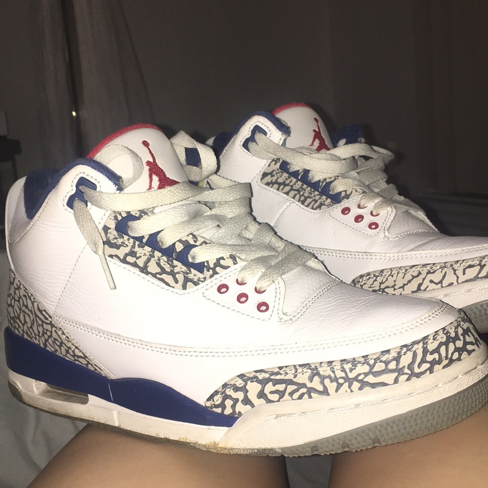 Retro 3 true blue Jordan